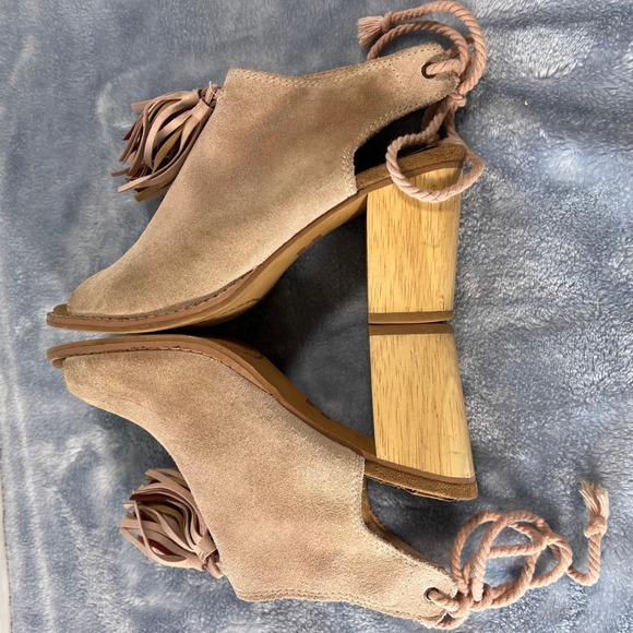 Toms Elba Peep Toe Booties Chunky Heel shoes with Tassels Apricot Suede‎ sz 6 - Picture 6 of 10
